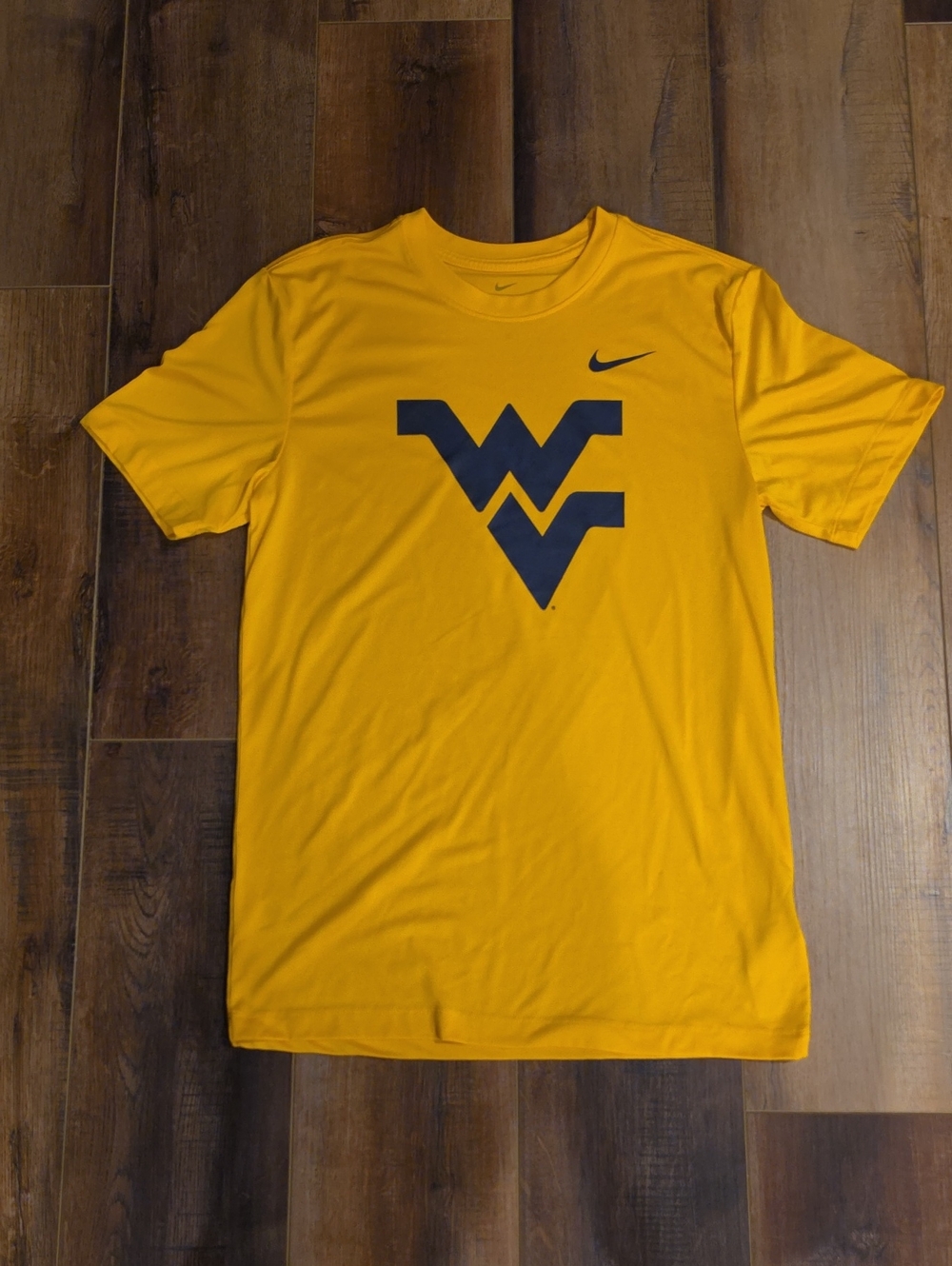 Nike Men’s Gold Short-Sleeve WV Logo Tee